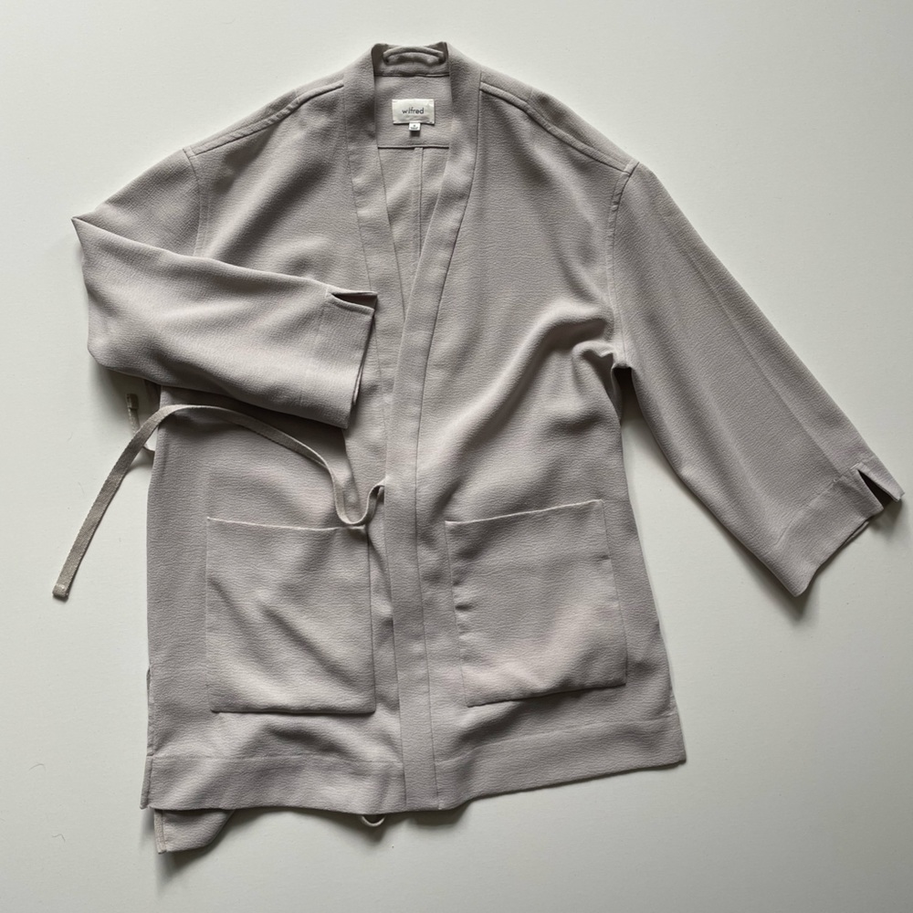 Wilfred Tie Blazer. Size medium.